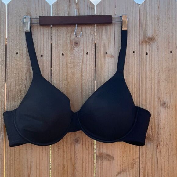 Take 50% OFF- Vanity Fair Women’s Beauty Back Smoothing Black Bra, Size-44D - Picture 2 of 8